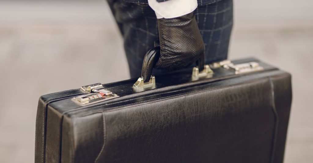 assurez vos déplacements professionnels avec notre assurance voyage d'affaires complète, offrant couverture adaptée et assistance 24/7 pour une tranquillité d'esprit optimale.